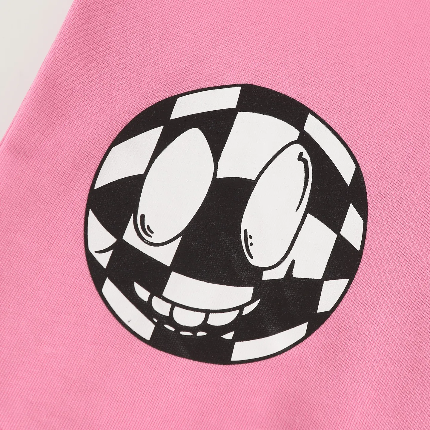 🅿️280 Come hearts/Cro Heart Cherry Blossom Pink Cross✝️Printed long sleeves, great for autumn and winter! Chest pockets, high weight threads on collar and cuffs, custom woven and dyed 280g double yarn pure cotton fabric, washed anti-counterfeiting tags and other auxiliary labels are all correct versions, super conspicuous, super pretty, super atmospheric, the same style for men and women! The overall upper body shows fashion and individuality, and it is a recommended T-shirt for couples to wear together!! Color: pink Size: XS-L